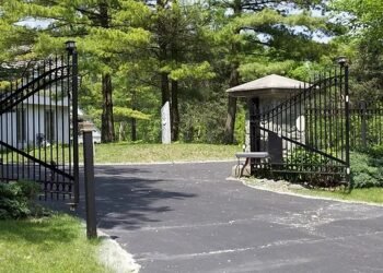 Why is Choosing the Right Event Security in Florida So Critical for Success? blog gated community